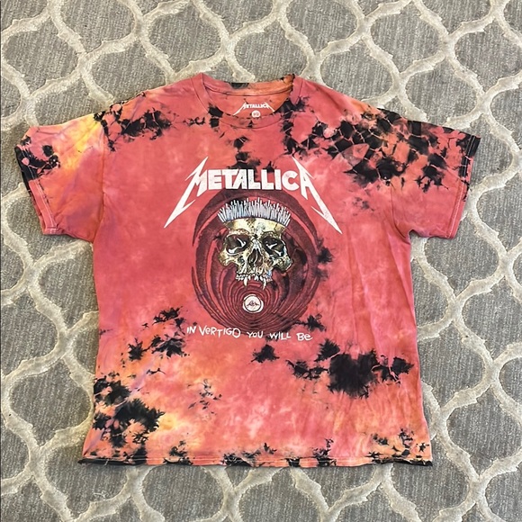 Metallica Tie-Dye Short Sleeve Tee - Red and Black - Picture 1 of 4